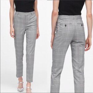 Banana Republic Machine Washable Holiday Trousers - Size 2